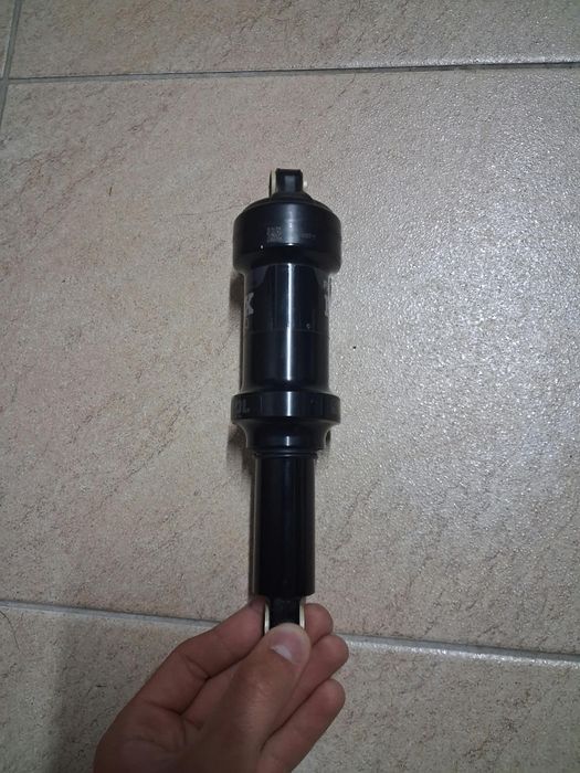 Damper Fox FOX Float DPS EVOL Performance 200x57
