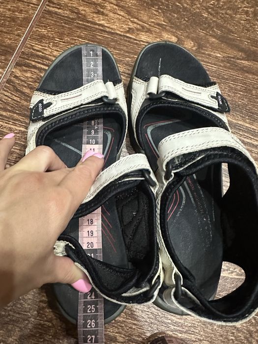 Сандалі ессо р-39