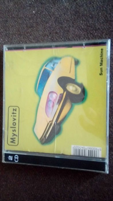 Myslovitz - Nieważne, Happiness, Miłość