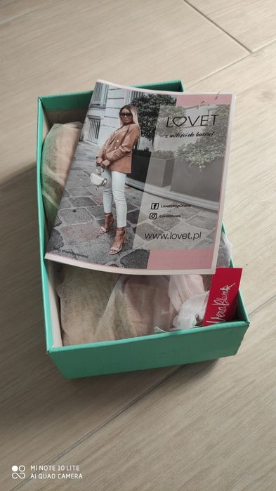 Sandały nowe na koturnie