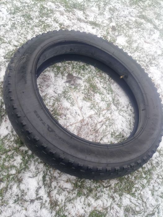 Покришка на електровелосипед 20х4 б/у