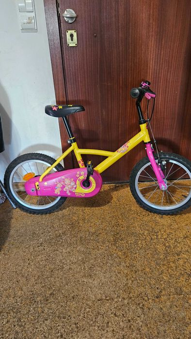 Bicicleta menina