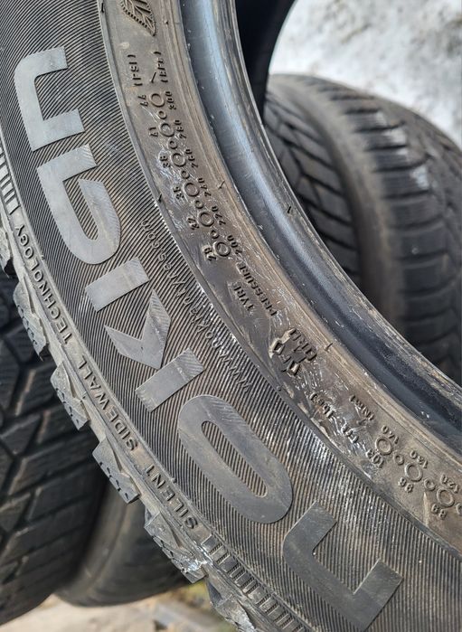 235/50R17 100V Nokian WR D4,4szt.
