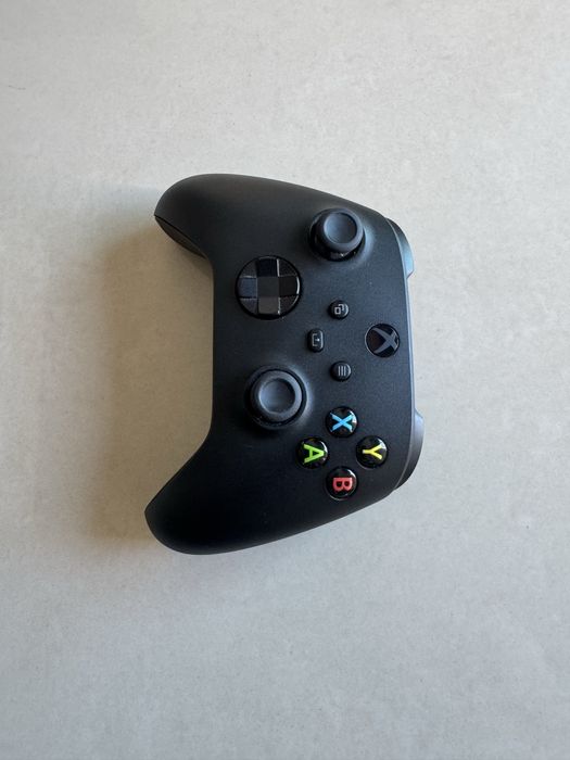 Comando xbox series s/x + base e 2 baterias