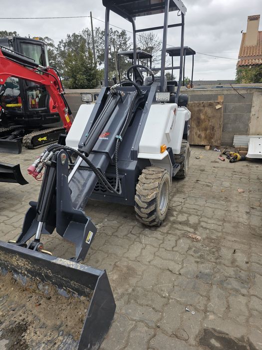 Mini Pá Carregadora Telescópica S30 – Nova