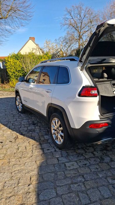 JEEP CHEROKE 4X4 2,0 D 2015R
