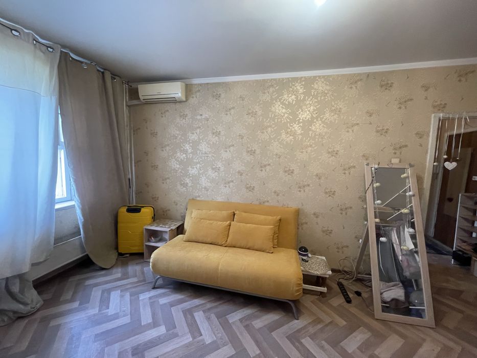 Продаж 1-к кв 36 м2 Троєщина Р. Рейгпна ( Драйзера) 11А