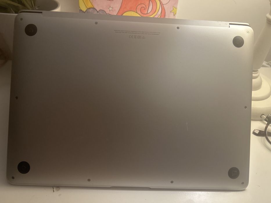 Base Completa MacBook Air 13" M1 (A2337) - Teclado PT / Sem Ecrã