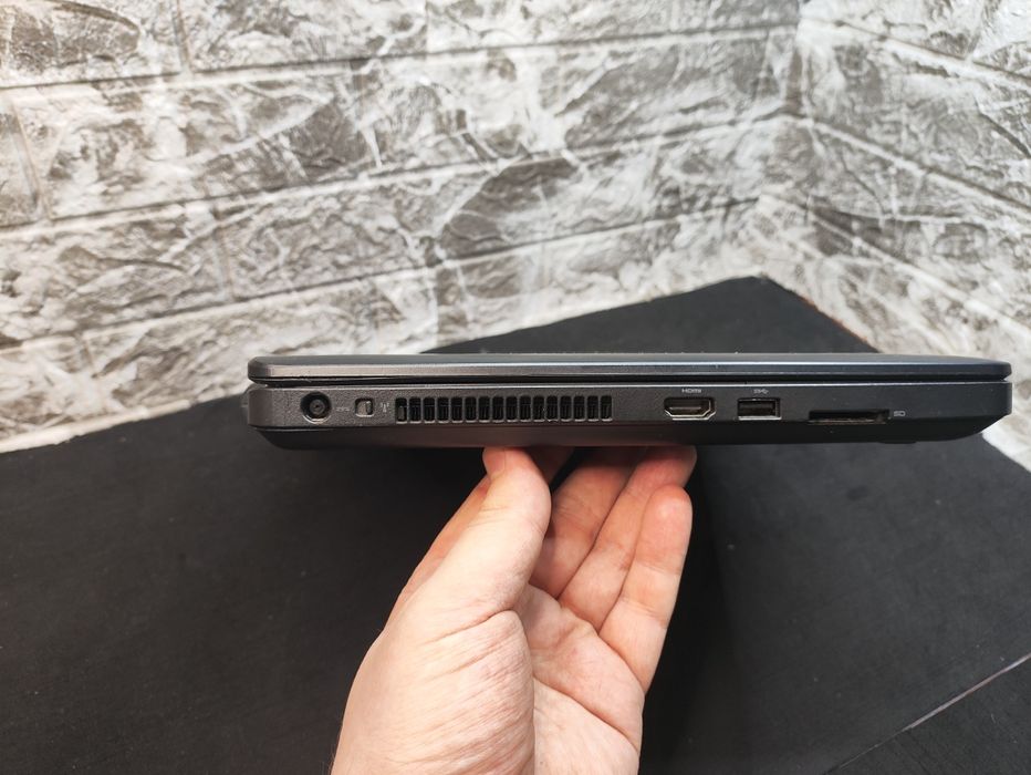 Ноутбук Dell Latitude E5540