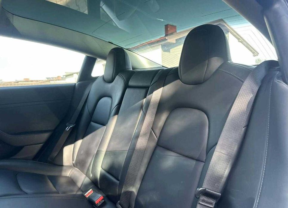 Tesla 2019р Long Range Dual Motor