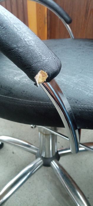 Мийка перукарська та інще обладнання для перукарень і салонів краси