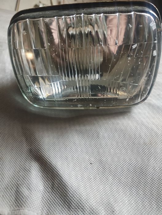 Reflektor lampy   przednie Fiat 126p