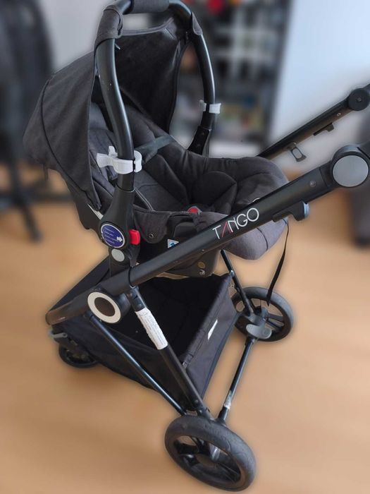 Carrinho Trio com Alcofa e Ovo