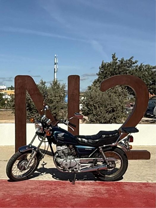 Honda CM 125 “THE LITTLE HARLEY”
