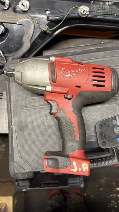 klucz udarowy milwaukee m18 1/2