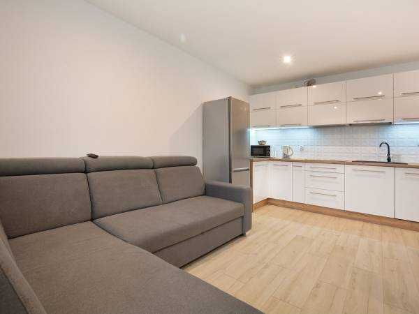 Sielska chata -Apartamenty ,pokoje z łazienkami balia z jacuzzi