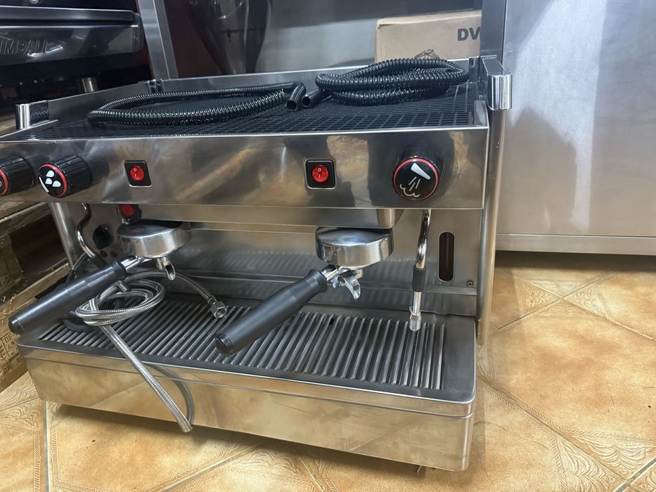 Maquina de café industrial 1 grupo Muito Muito Nova  Instalação e Garantia