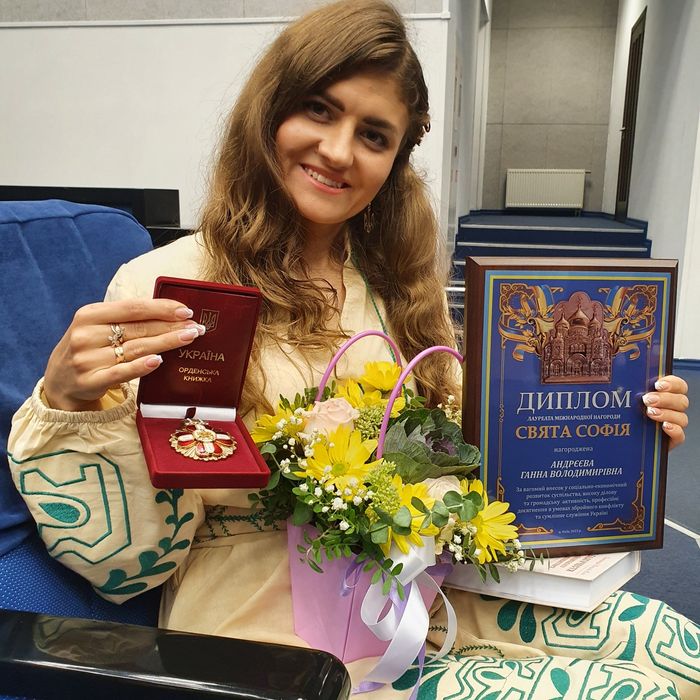 Перекладач з/на англійську та німецьку мови будь-якої складності