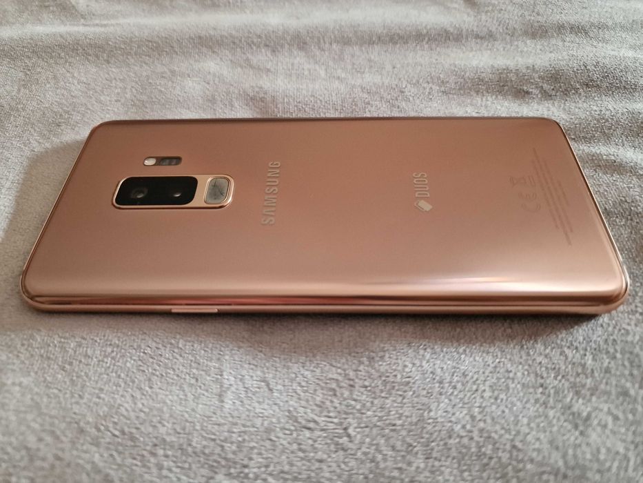 Samsung S9+ ( plus )