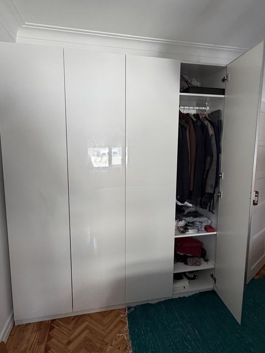 Roupeiro IKEA 2 módulos com espelho branco - COMO NOVO