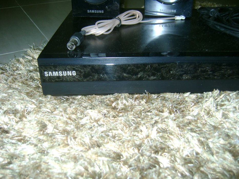 Home cinema Samsung + 5 colunas + Subwoofer