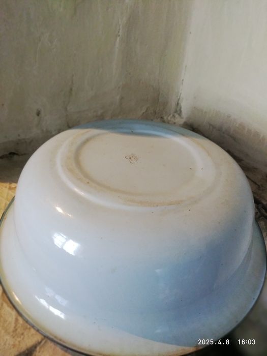 Эмалированная миска(таз) срср