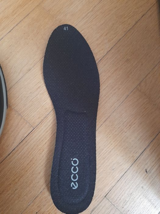 Продам чоботи ecco 41р.нові 900грв