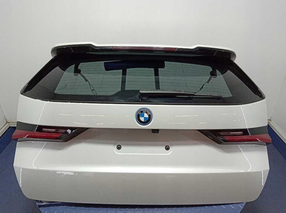 Крышка багажника BMW X1 U11 Ляда крышка в цвет БМВ розборка