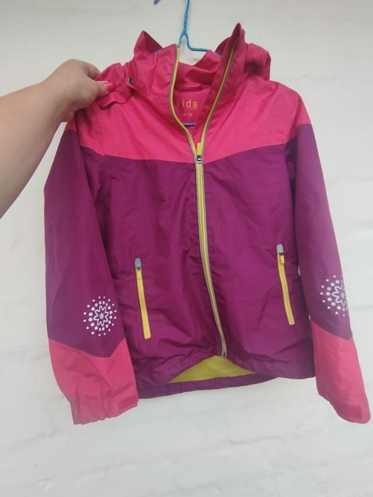 Продам куртки в хорошому стані