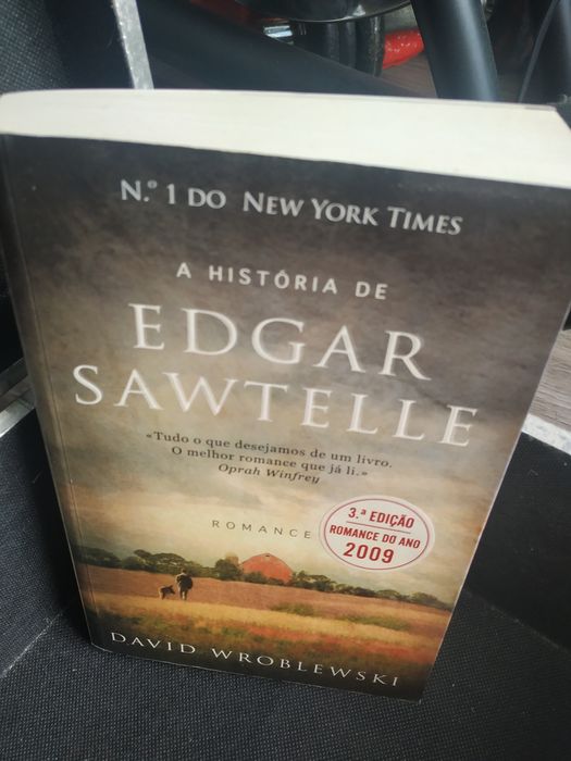 4 livros: Edgar Sawtelle, Origem, Eragon, a Rainha Pirata