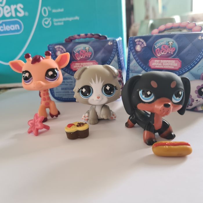 Littlest pet shop