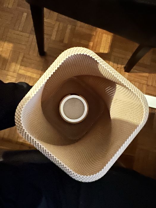Candeeiro/luminária de mesa premium - Fabricado com impressora 3D