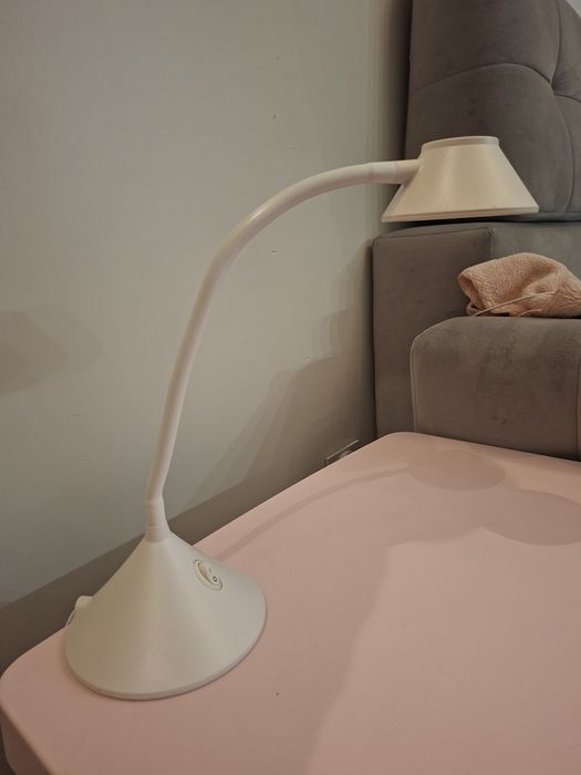 Lampka biurowa biała