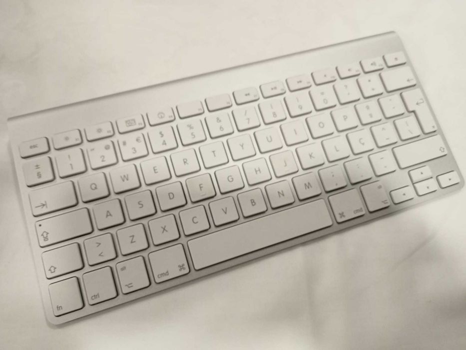 Apple teclado + rato Bluetooth originais428961929206835201