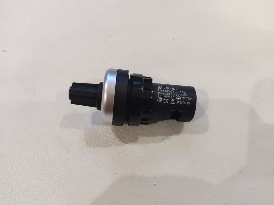 Потенциометр переменный резистор для частотника 10 кОм