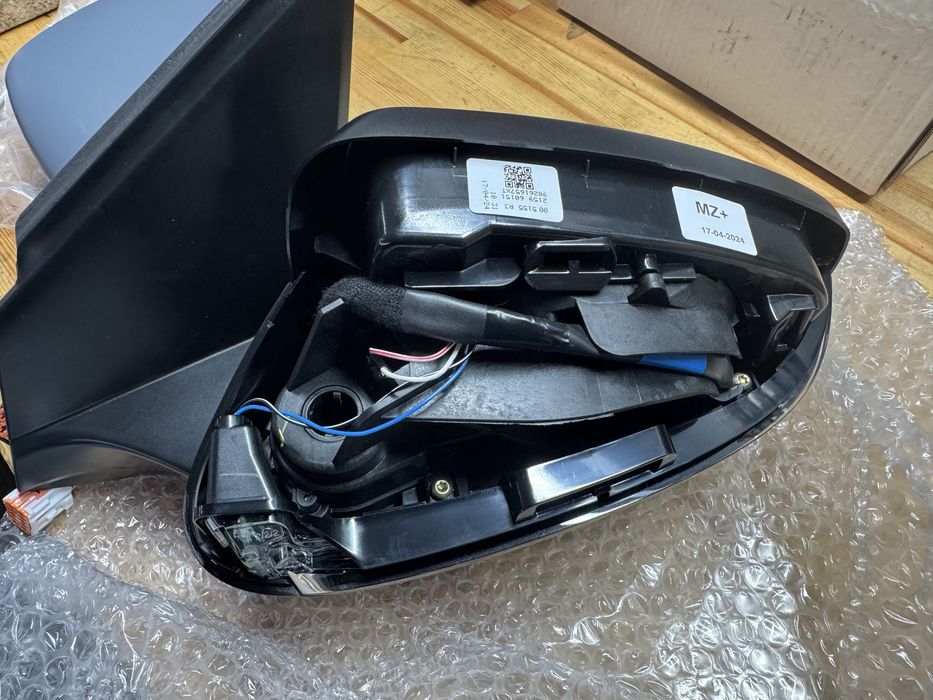 Дзеркало ліве взборі Citroen C5 AirCross (2022) 1635224180