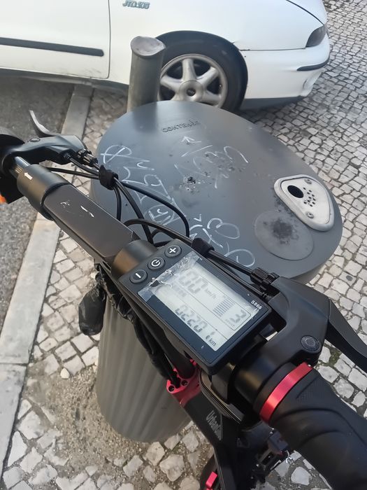 Trotinet E cross pro