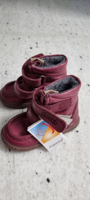 Buty dziecięce rozm. 22 / 23 nieprzemakalne skóra wełną naturalna