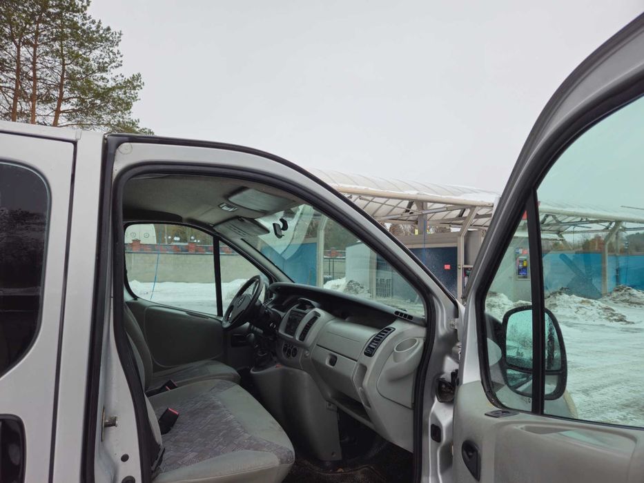 Продам opel vivaro 1.9d 2006 r