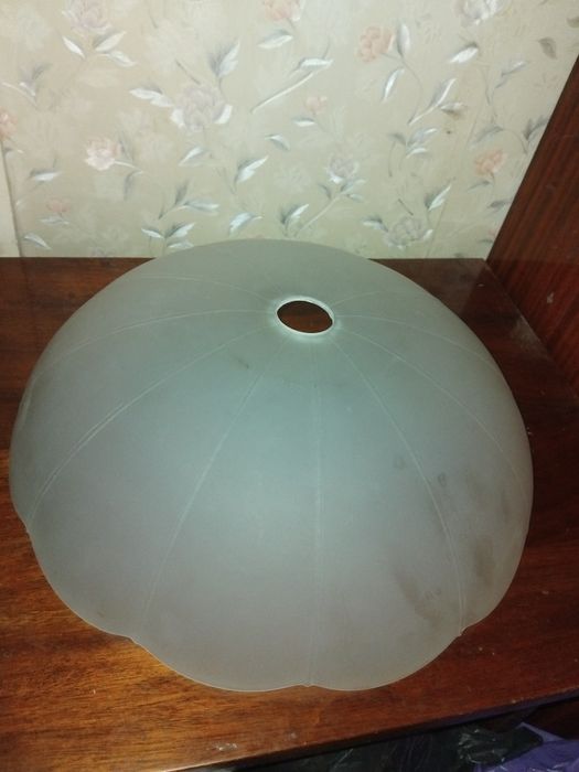 Продам плафоны,лампы, бра