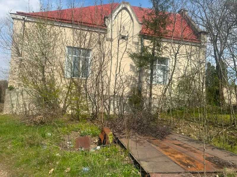 ПРОДАЖ - Нежиле приміщення, загальною площею 202,1 кв.м. с-ще Мельниця
