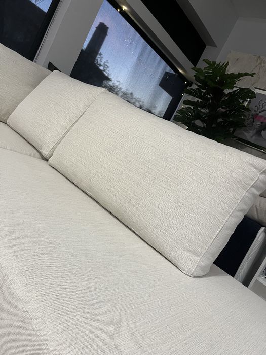 Sofá de canto (artigo de exposição)