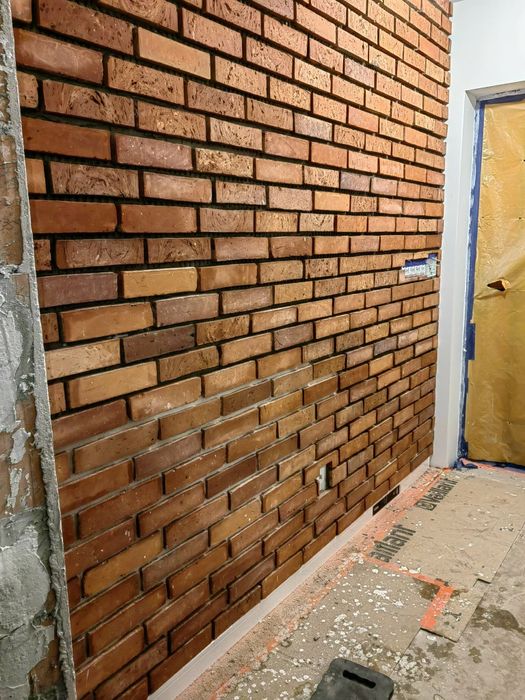 Naturalna cegła na ścianę