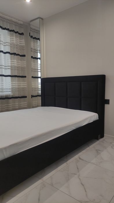 VIP 2-х комн. квартира. Центр. 95 квартал. Новый дизайнерский ремонт