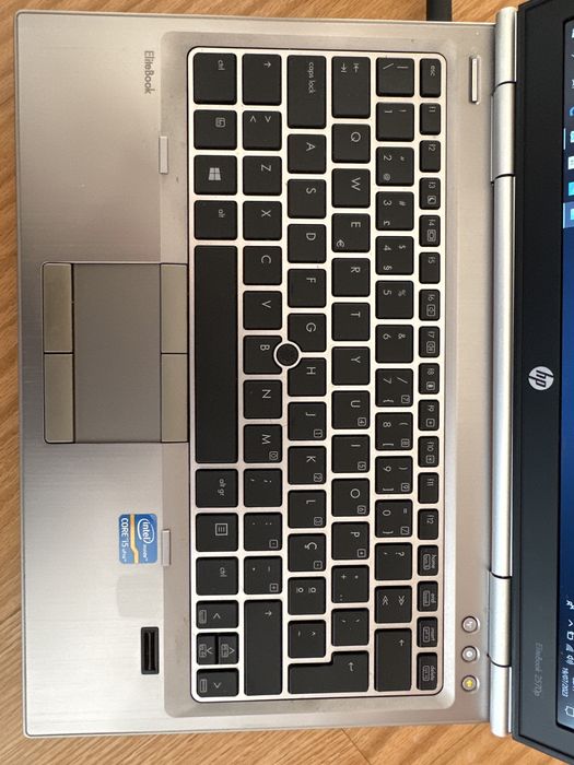 HP EliteBook 2570p Portable Notebook i564283909577986124