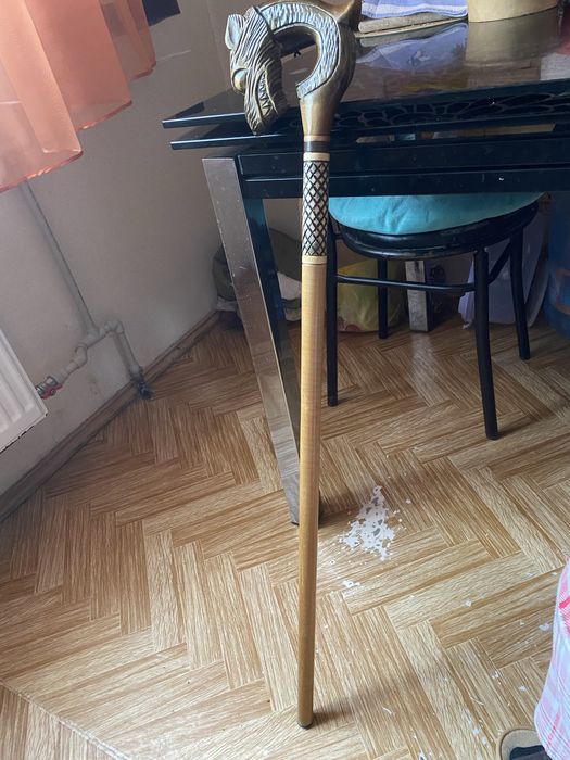 Продам  мужскую трость