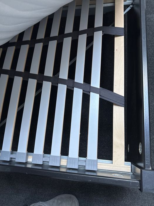 Łóżko Ikea 160x200 stelarz