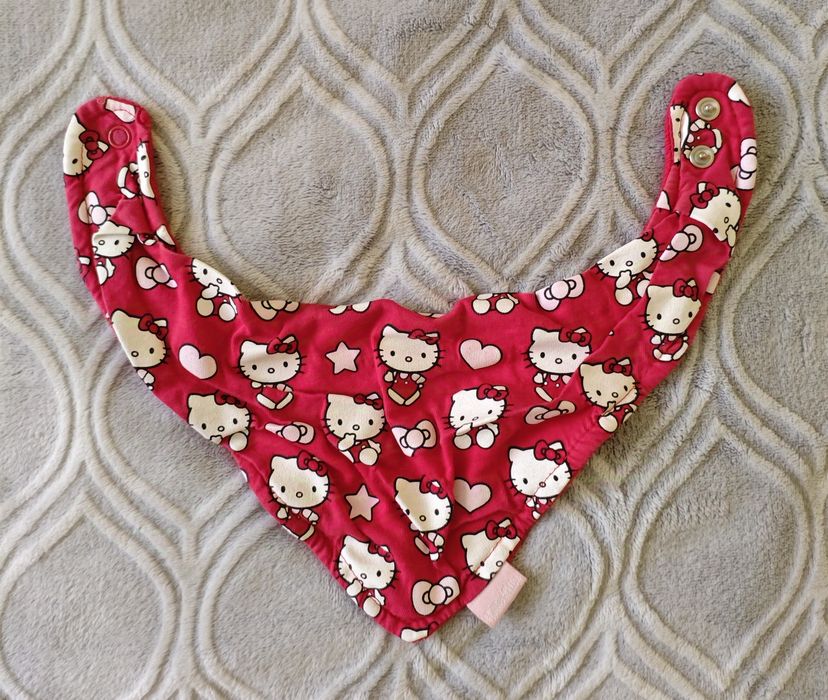 Chustka pod szyję na polarze Hello Kitty