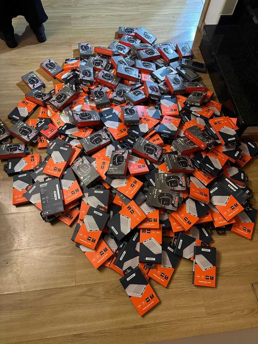 Vendo lote novo POWERBANK, SMARTWACH e Wirless Fastcharger