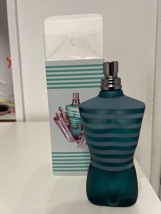 Perfumes restos de loja paco rabanne